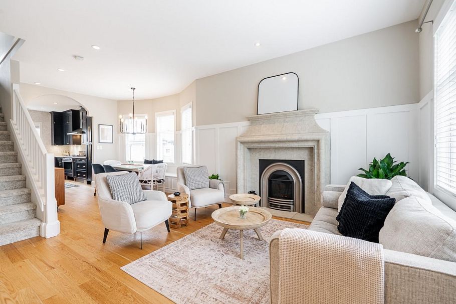 457 E 11th Street North Vancouver, BC - 7