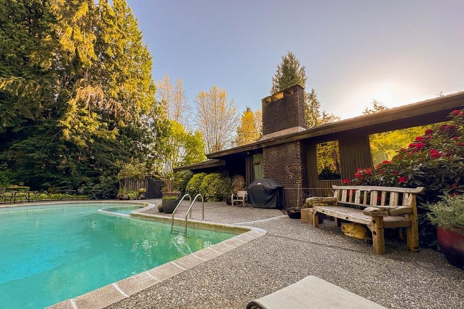4107 Salish Drive Vancouver, BC - 2