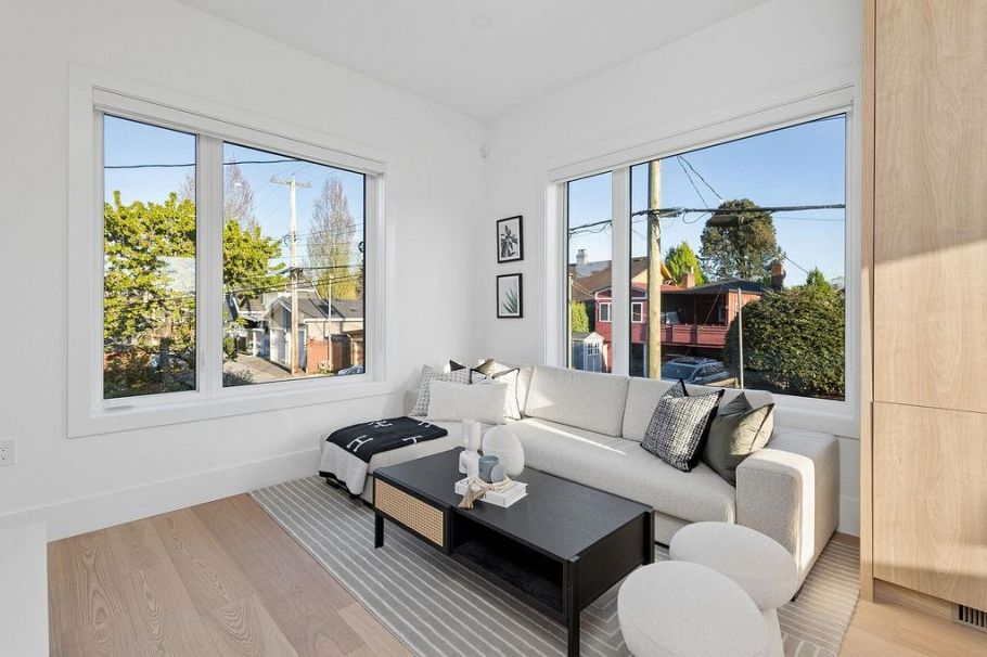 2754 Graveley Street Vancouver, BC - 4