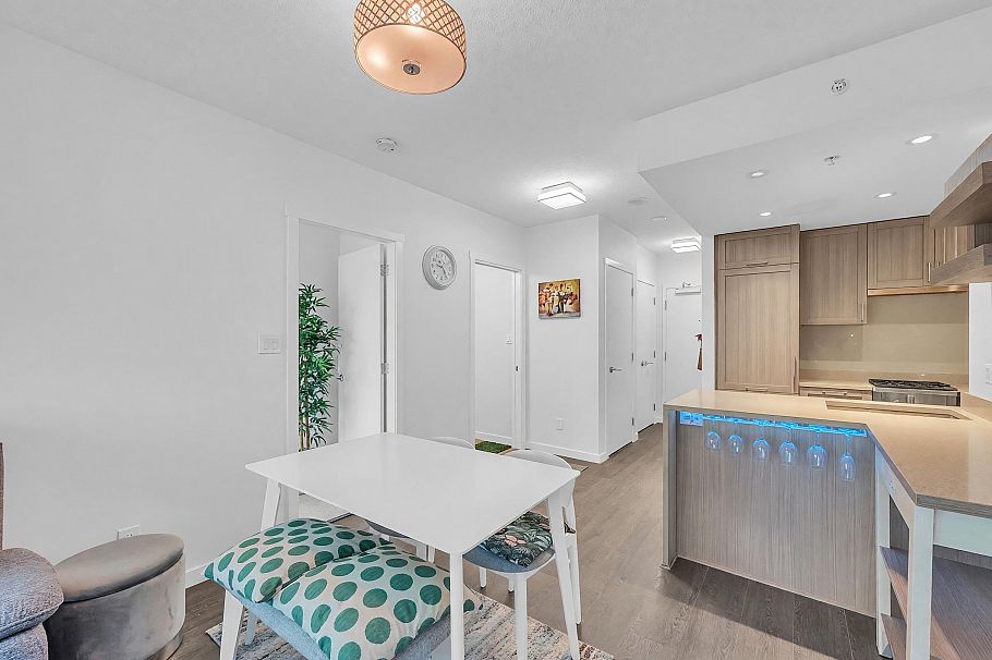 504 5598 Ormidale Street Vancouver, BC - 7