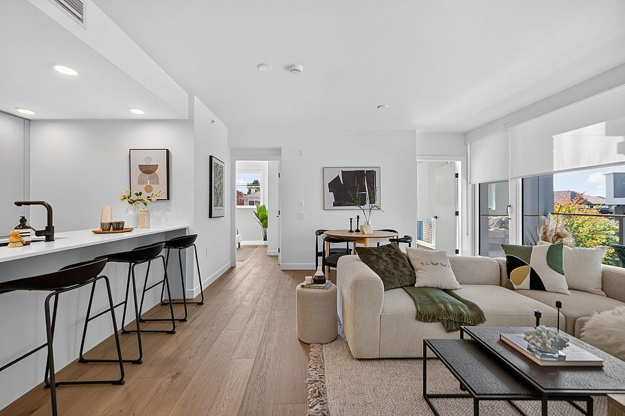 202 8030 Oak Street Vancouver, BC - 13