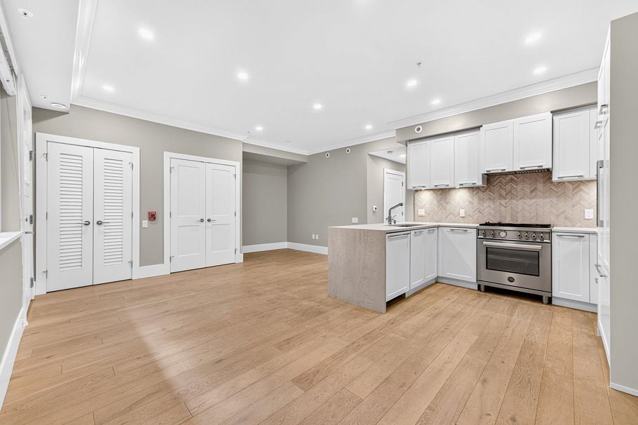 7529 Yukon Street Vancouver, BC - 12