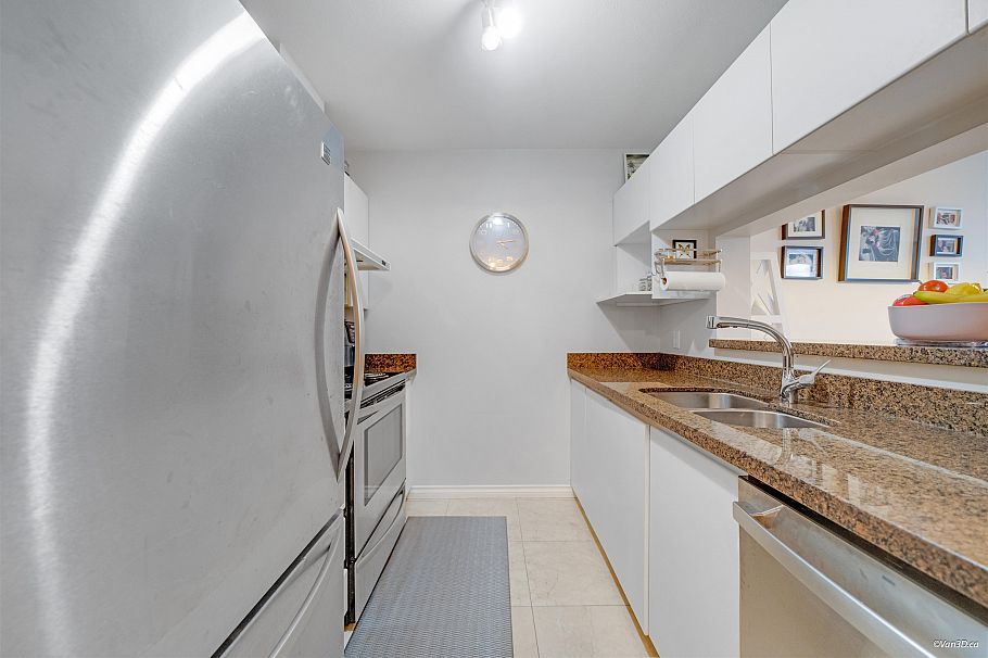 303 5189 Gaston Street Vancouver, BC - 17