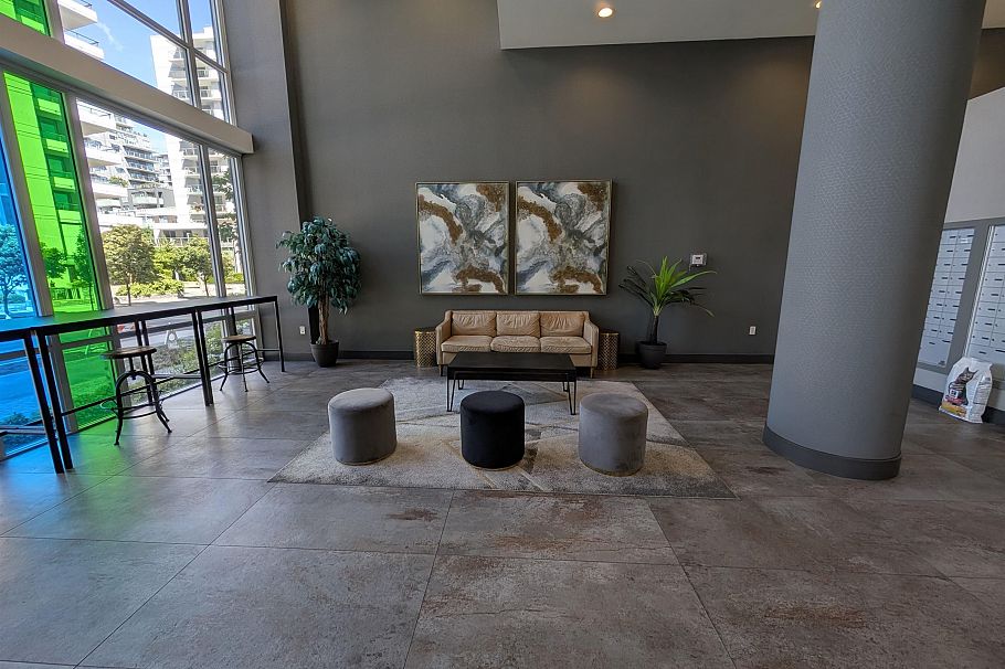 411 1708 Ontario Street Vancouver, BC - 29