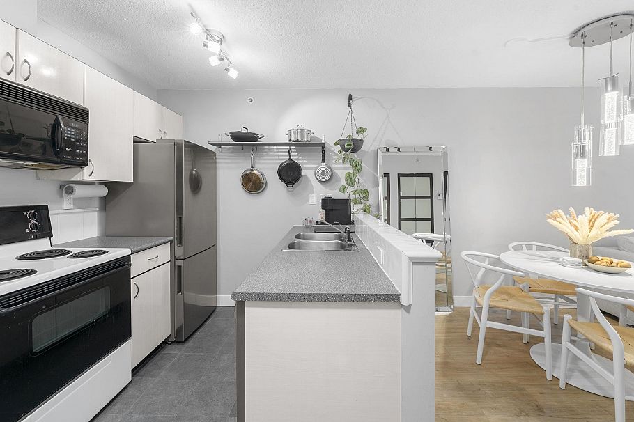 2803 939 Homer Street Vancouver, BC - 5