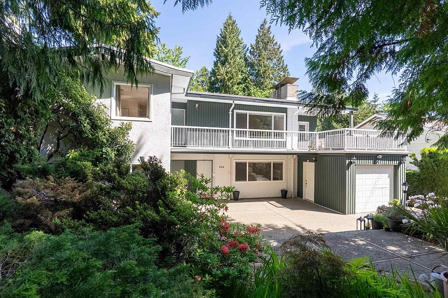 646 E Windsor Road North Vancouver, BC - 17