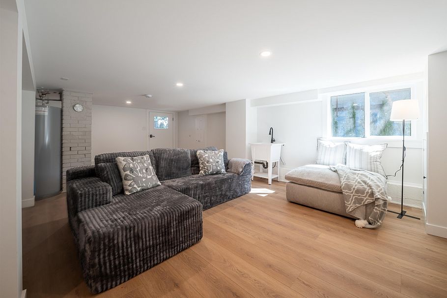 2280 Blenheim Street Vancouver, BC - 20