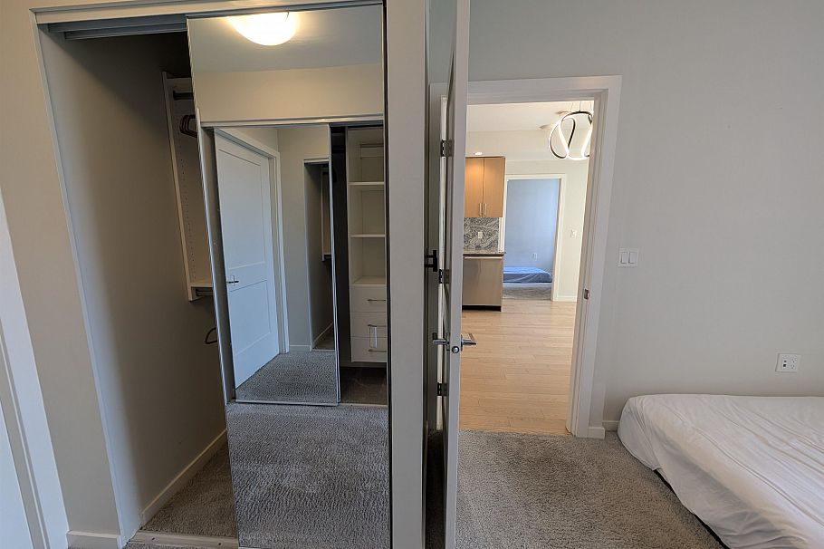 411 1708 Ontario Street Vancouver, BC - 12