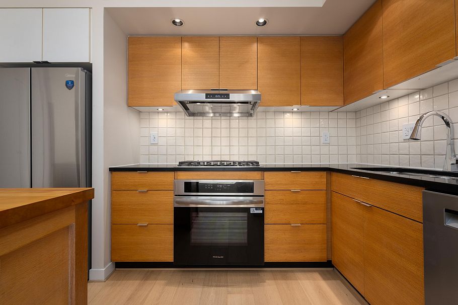 401 1055 Homer Street Vancouver, BC - 10
