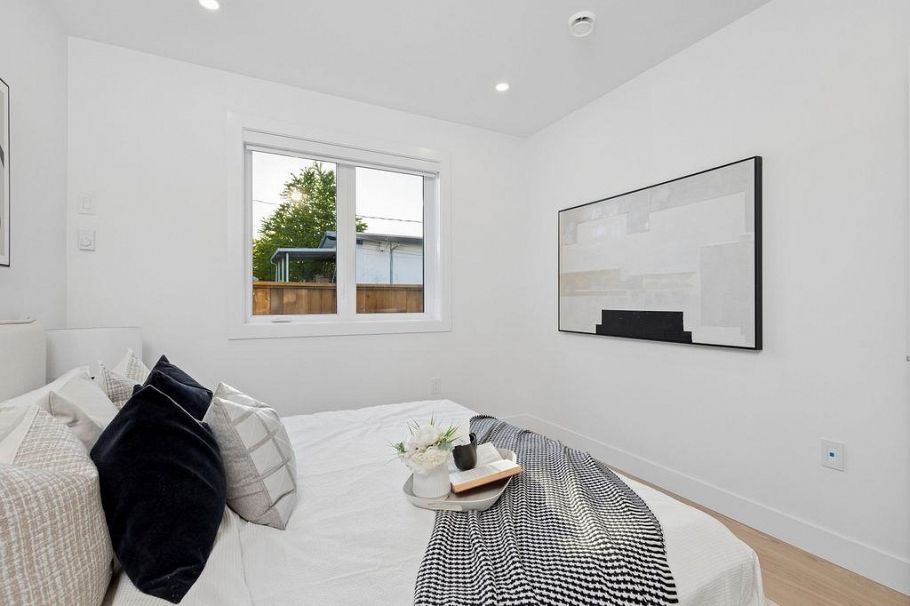 2754 Graveley Street Vancouver, BC - 28