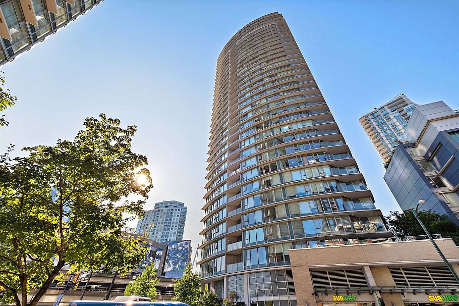305 689 Abbott Street Vancouver, BC - 21