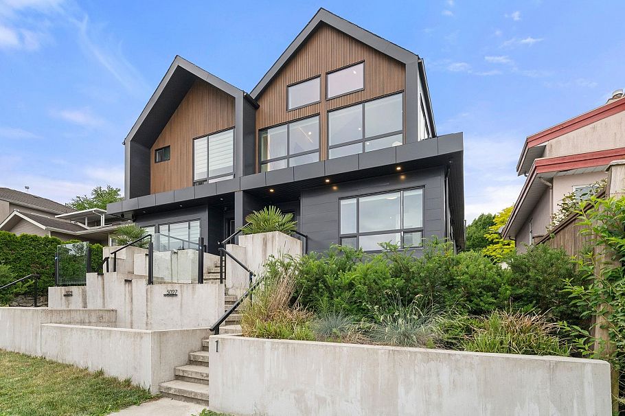 5027 Inverness Street Vancouver, BC - 1