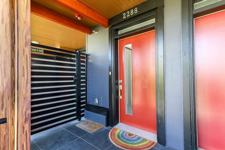 2288 E 33rd Avenue Vancouver, BC - 27