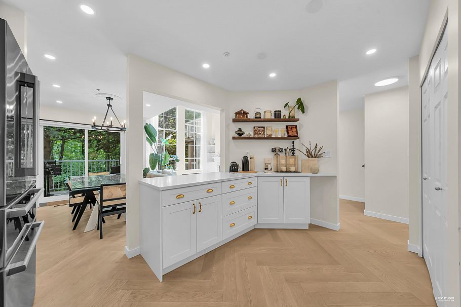 3460 Amberly Place Vancouver, BC - 14