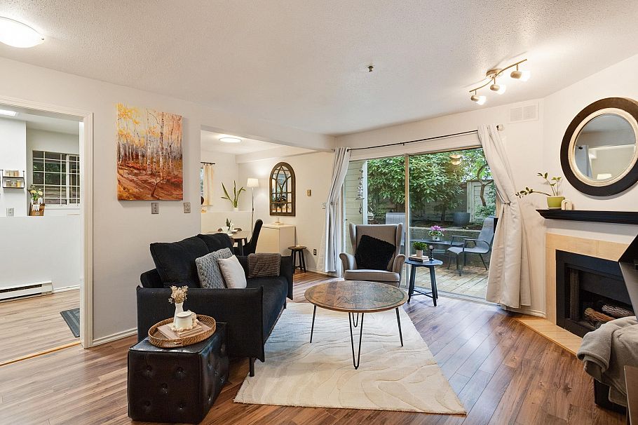 101 3270 W 4th Avenue Vancouver, BC - 5