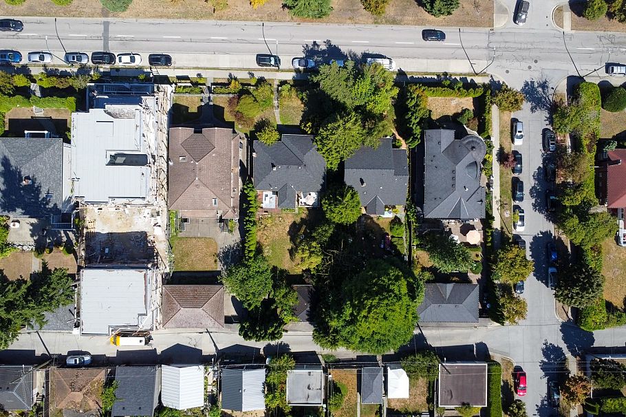 4111 Ash Street Vancouver, BC - 2