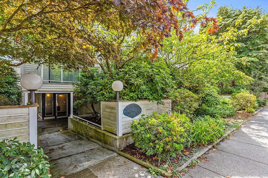 101 3270 W 4th Avenue Vancouver, BC - 23