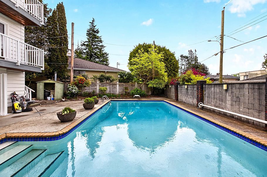 642 W 53rd Avenue Vancouver, BC - 33