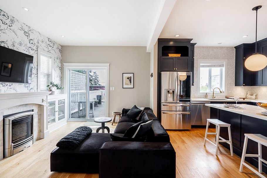 457 E 11th Street North Vancouver, BC - 10