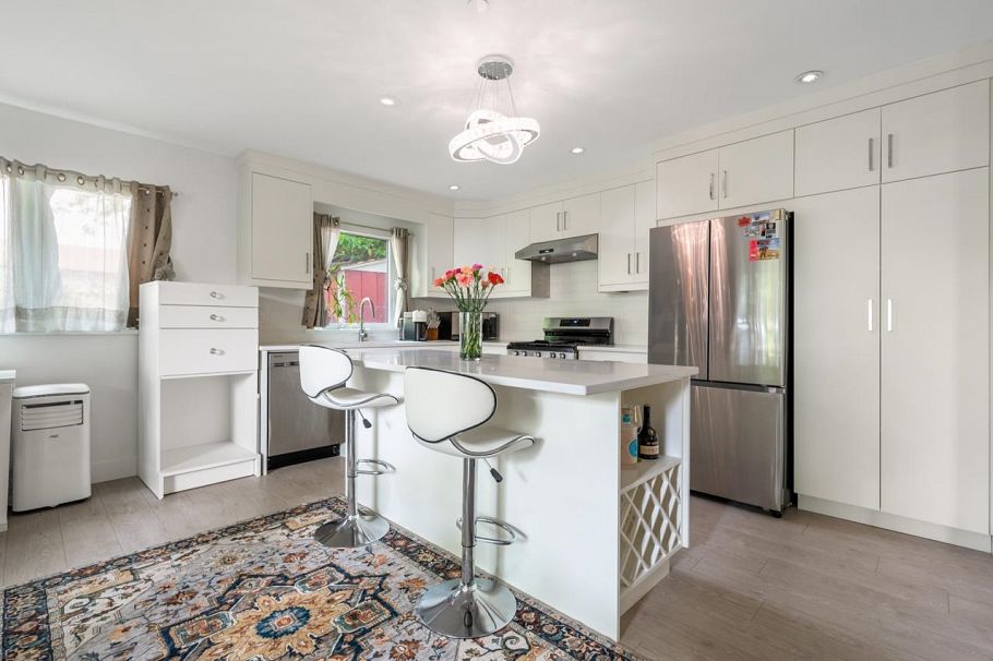4728 Duchess Street Vancouver, BC - 19