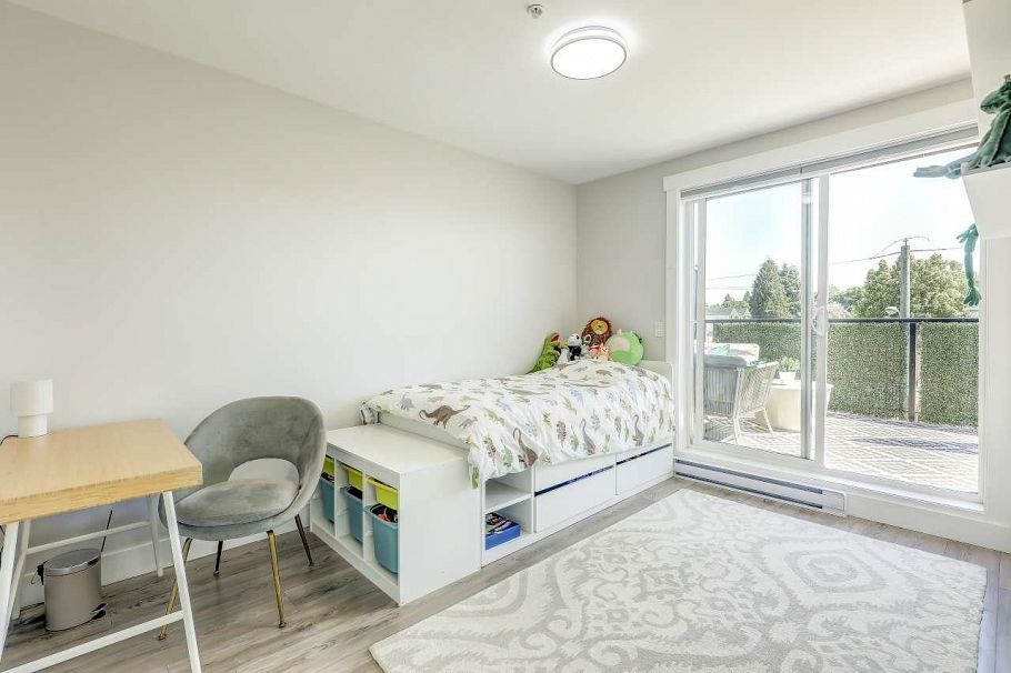 2288 E 33rd Avenue Vancouver, BC - 21