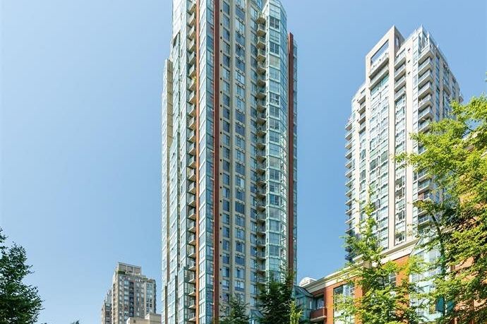 2803 939 Homer Street Vancouver, BC - 1