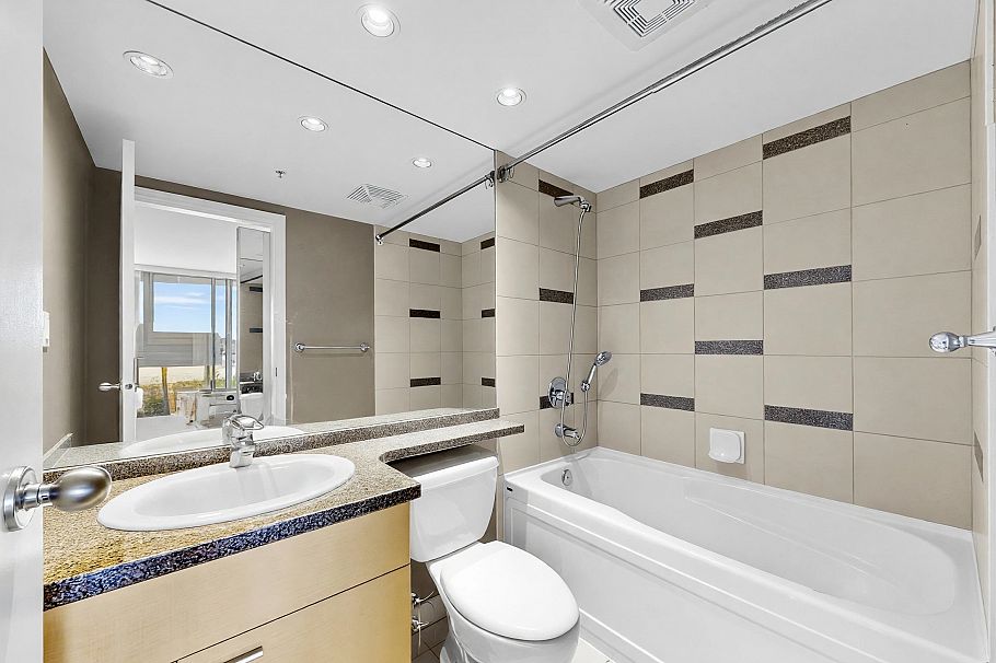 708 1408 Strathmore Mews Vancouver, BC - 13