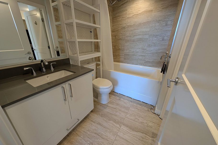 411 1708 Ontario Street Vancouver, BC - 15