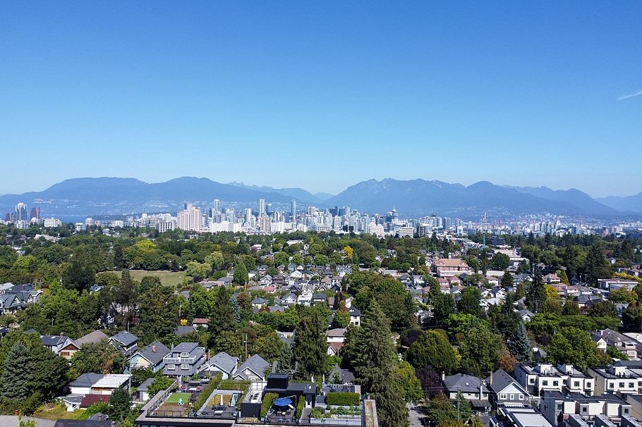 4111 Ash Street Vancouver, BC - 2