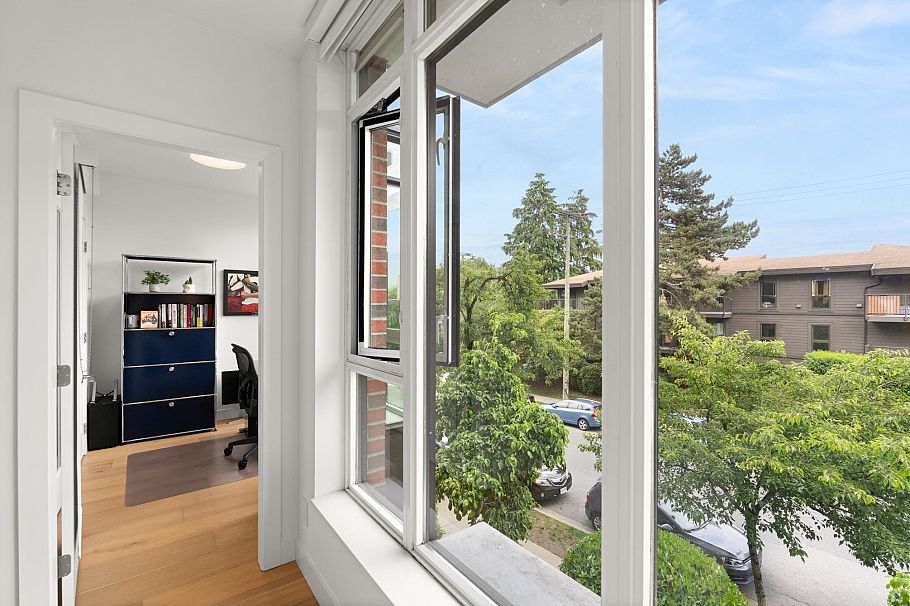 TH6 2349 Scotia Street Vancouver, BC - 25