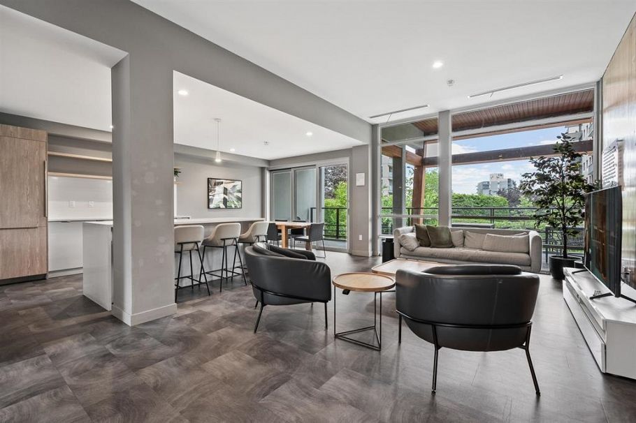 502 128 E 8th Street North Vancouver, BC - 17