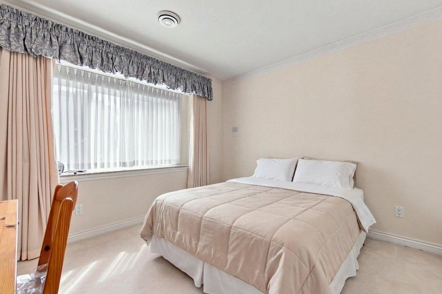 3262 W 12th Avenue Vancouver, BC - 27