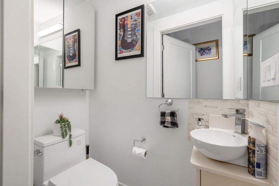 4728 Duchess Street Vancouver, BC - 34