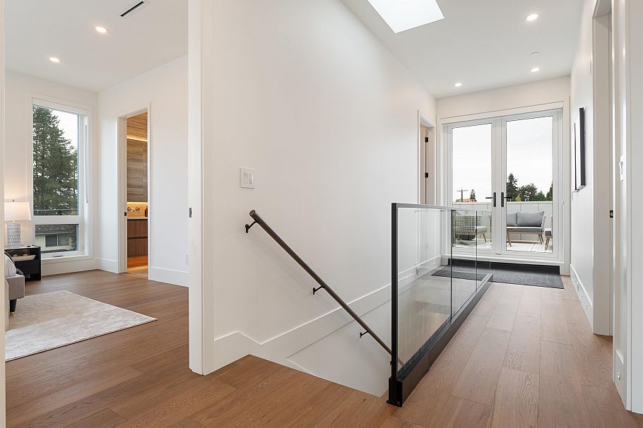 948 W 57th Avenue Vancouver, BC - 12