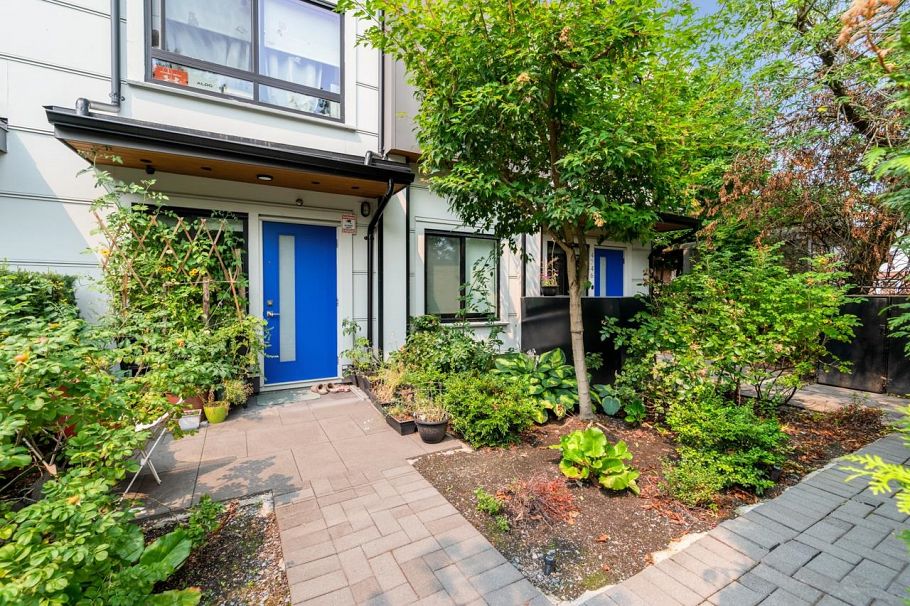 4728 Duchess Street Vancouver, BC - 9