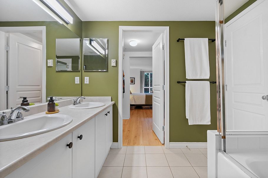 3 1005 Lynn Valley Road North Vancouver, BC - 24