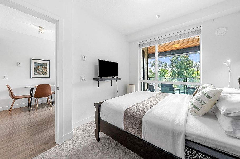 412 719 W 3rd Street North Vancouver, BC - 10