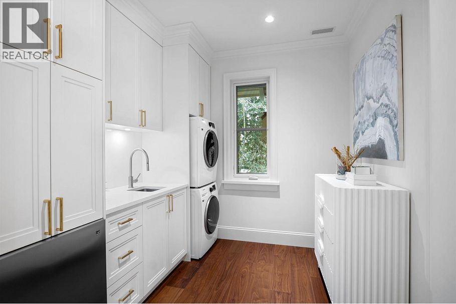 1263 Balfour Avenue Vancouver, BC - 10