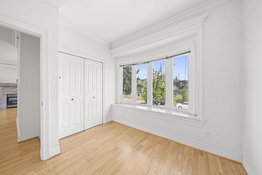 2772 Triumph Street Vancouver, BC - 21