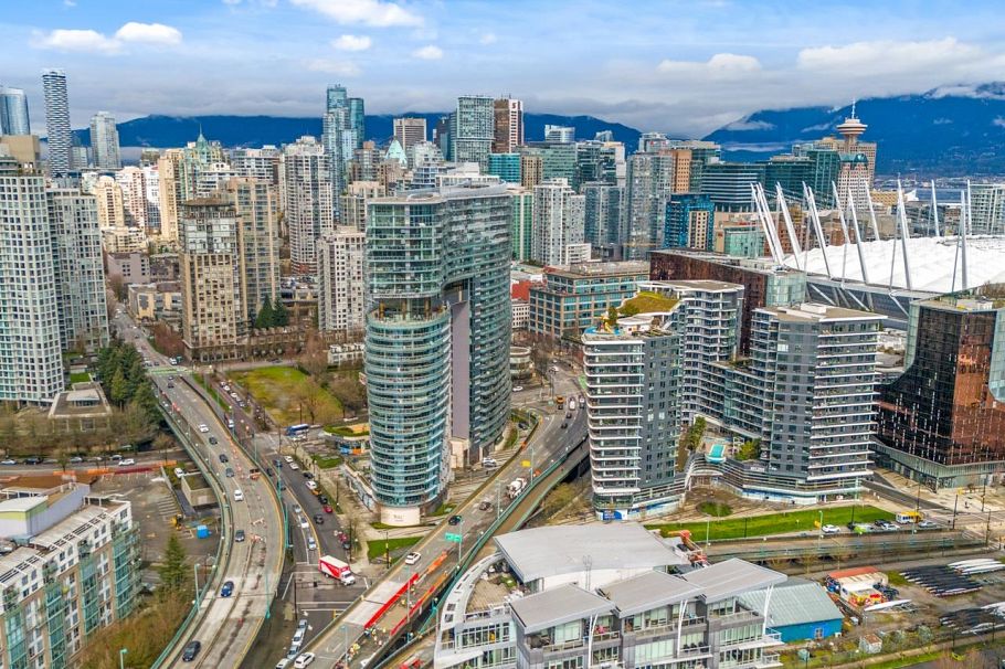 2007 89 Nelson Street Vancouver, BC - 37