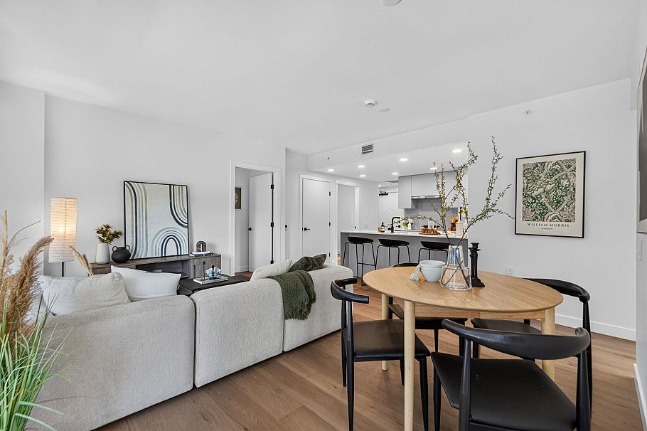 202 8030 Oak Street Vancouver, BC - 6