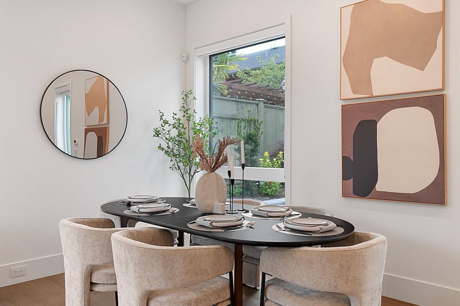 948 W 57th Avenue Vancouver, BC - 5