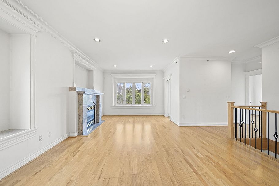 2772 Triumph Street Vancouver, BC - 6