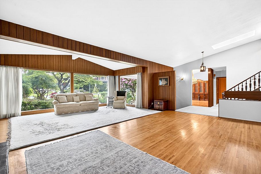642 W 53rd Avenue Vancouver, BC - 8