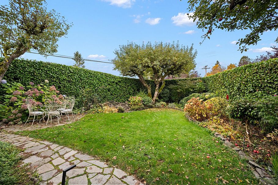3850 Point Grey Road Vancouver, BC - 30
