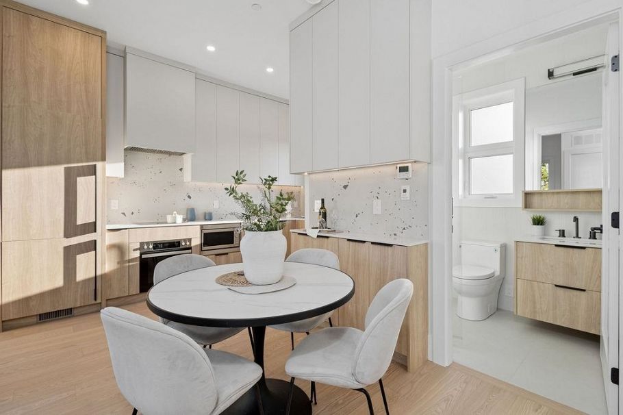 2754 Graveley Street Vancouver, BC - 12