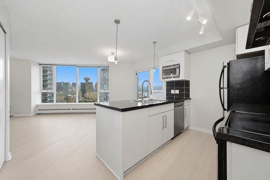 2901 689 Abbott Street Vancouver, BC - 2