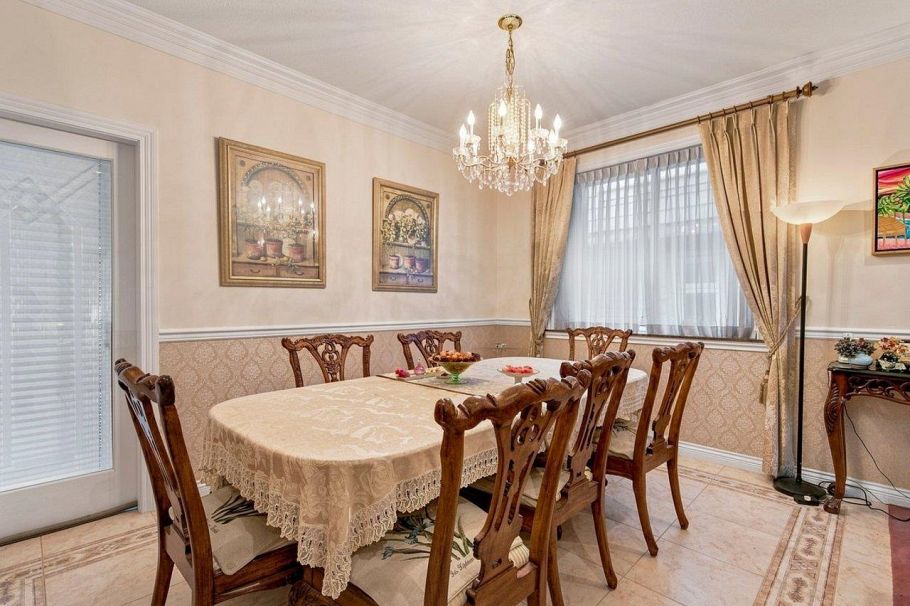 3262 W 12th Avenue Vancouver, BC - 8
