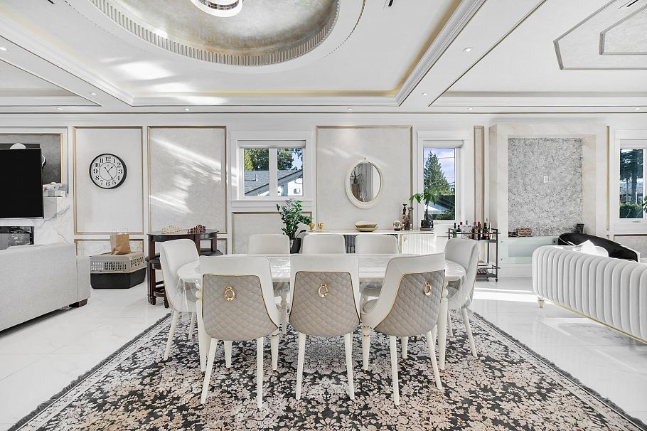 512 W 23rd Street North Vancouver, BC - 13