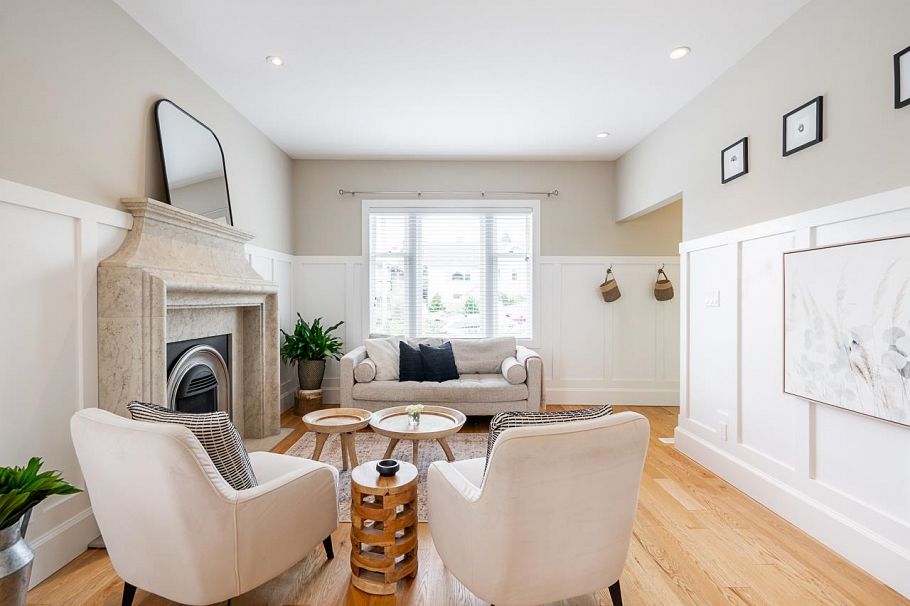 457 E 11th Street North Vancouver, BC - 9